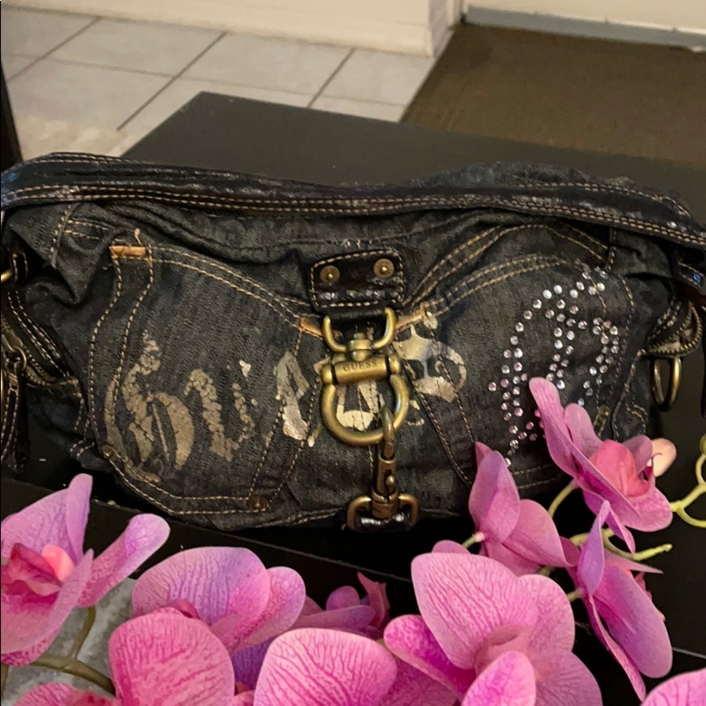 Very nice Guess hand bag